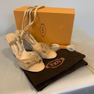 ❗️SOLD❗️TOD’S Espadrilles